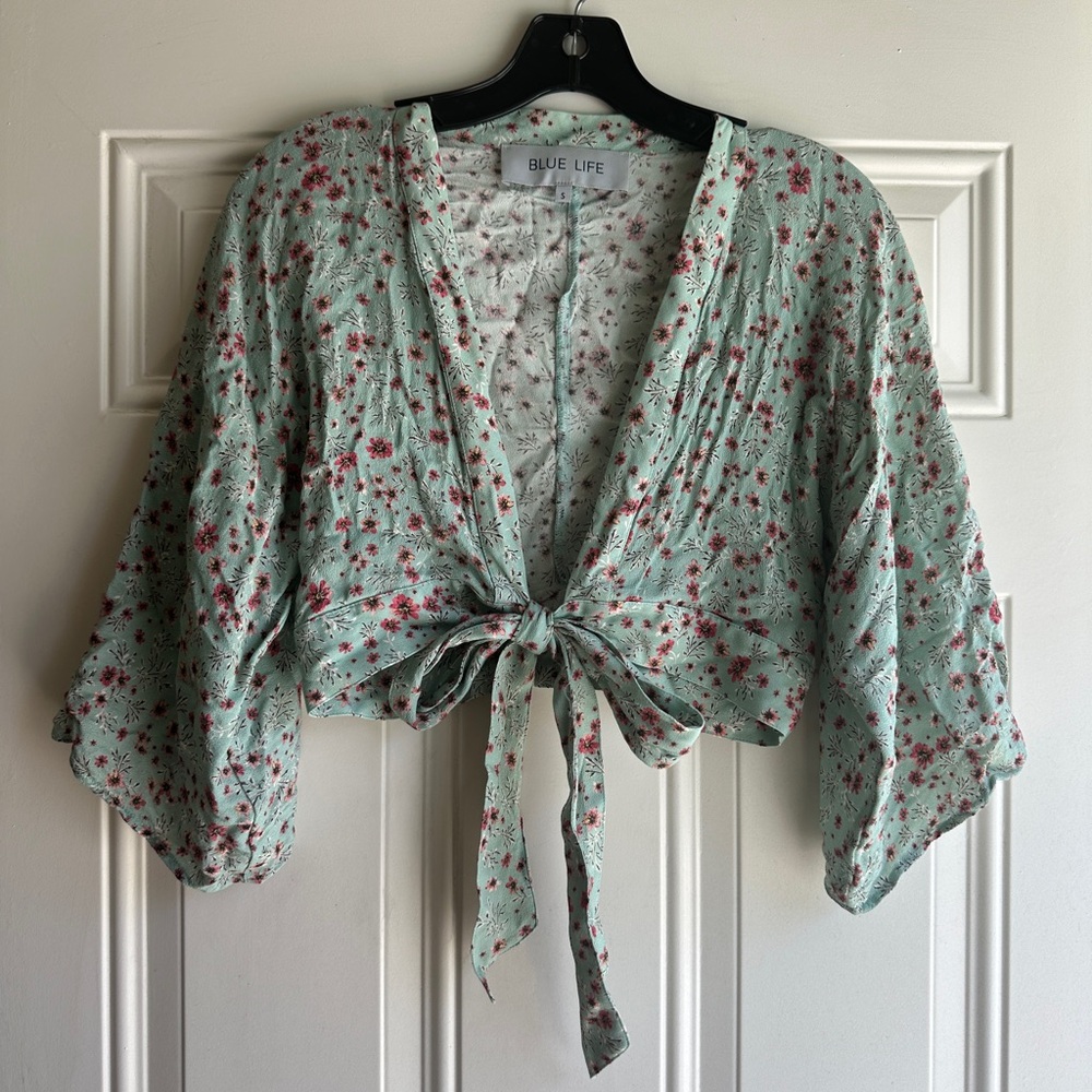Blue life tie front top